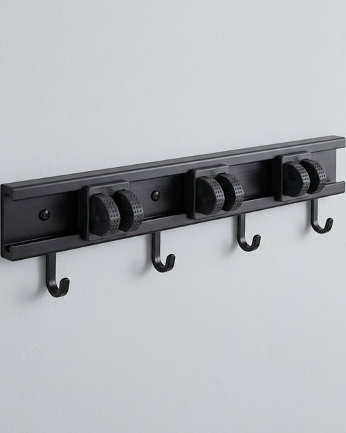 Vurda Aluminum Slide Rail Three Grips Four Hooks Matte Black 42 cm - Lifestyle view